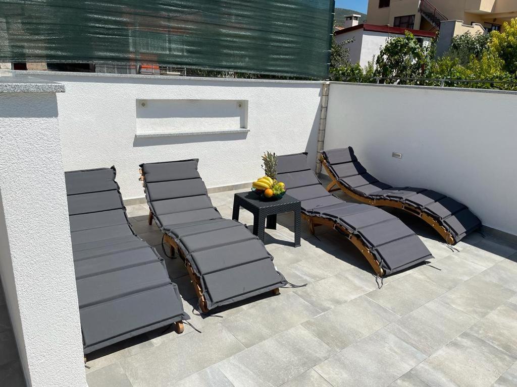 Apartment Edita Plano Trogir Bagian luar foto