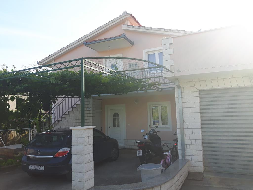 Apartment Edita Plano Trogir Bagian luar foto